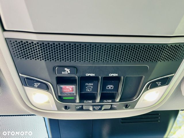 Honda CR-V 1.5 Executive (Honda Connect+) CVT - 19
