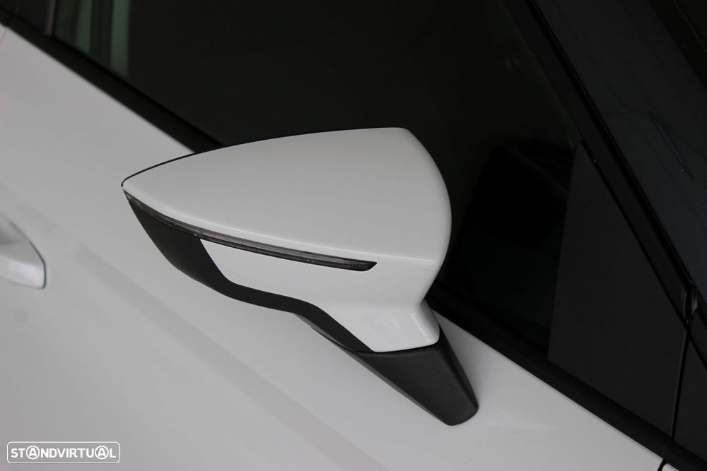 SEAT Arona 1.0 TSI Xperience DSG - 5