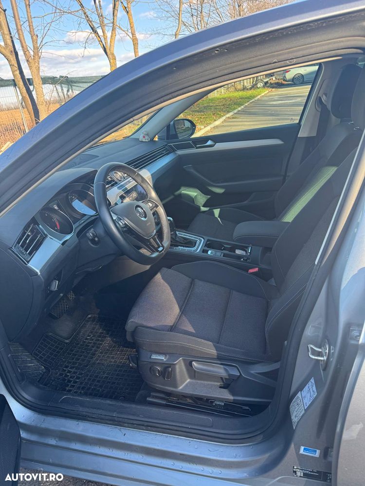 Volkswagen Passat - 5