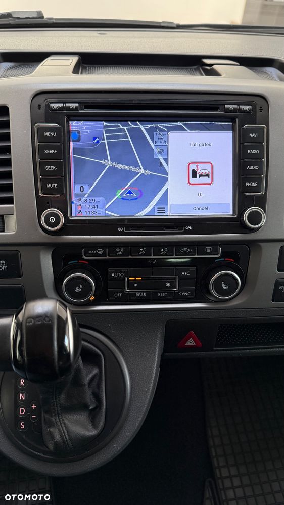 Volkswagen T5 Lift Transporter Caravelle Brygadówka - 26