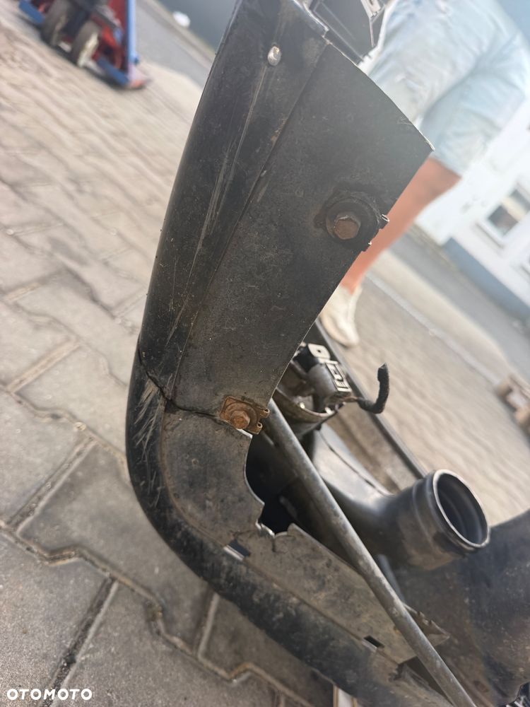 Kompletny zderzak Bmw e39 M pakiet kratka miecz halogeny listwy Oryginalny - 14