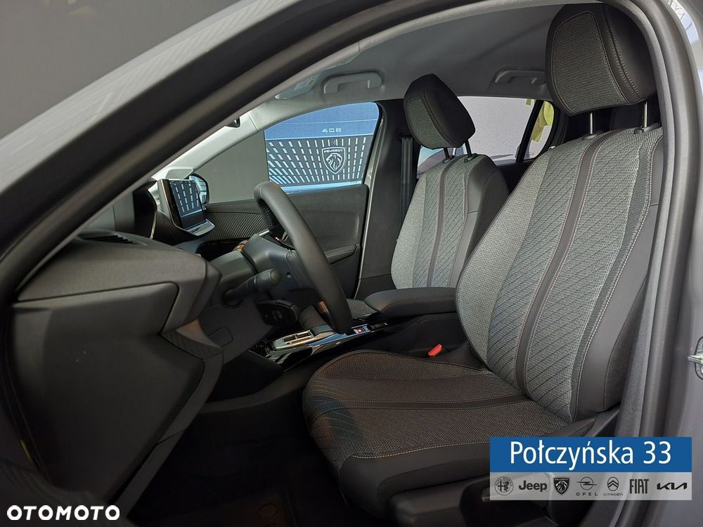 Peugeot 208 - 14