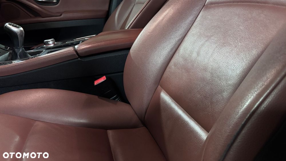 BMW Seria 5 - 16