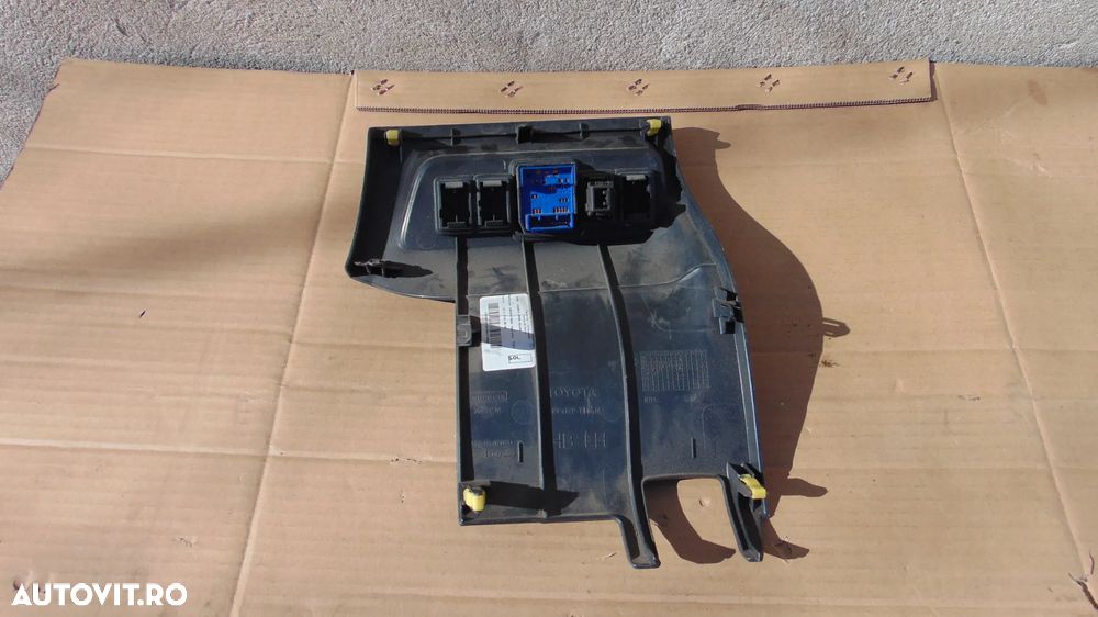 Buton oglinzi electrice Toyota Auris an 2008 cod 183640 - 3