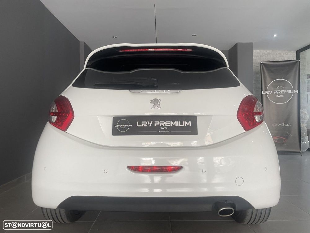 Peugeot 208 1.6 e-HDi Allure - 11