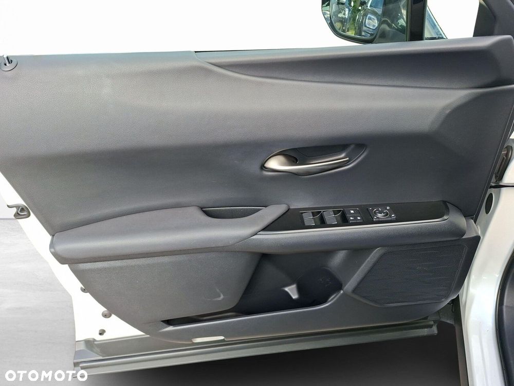 Lexus UX 200 GPF Business Edition 2WD - 14