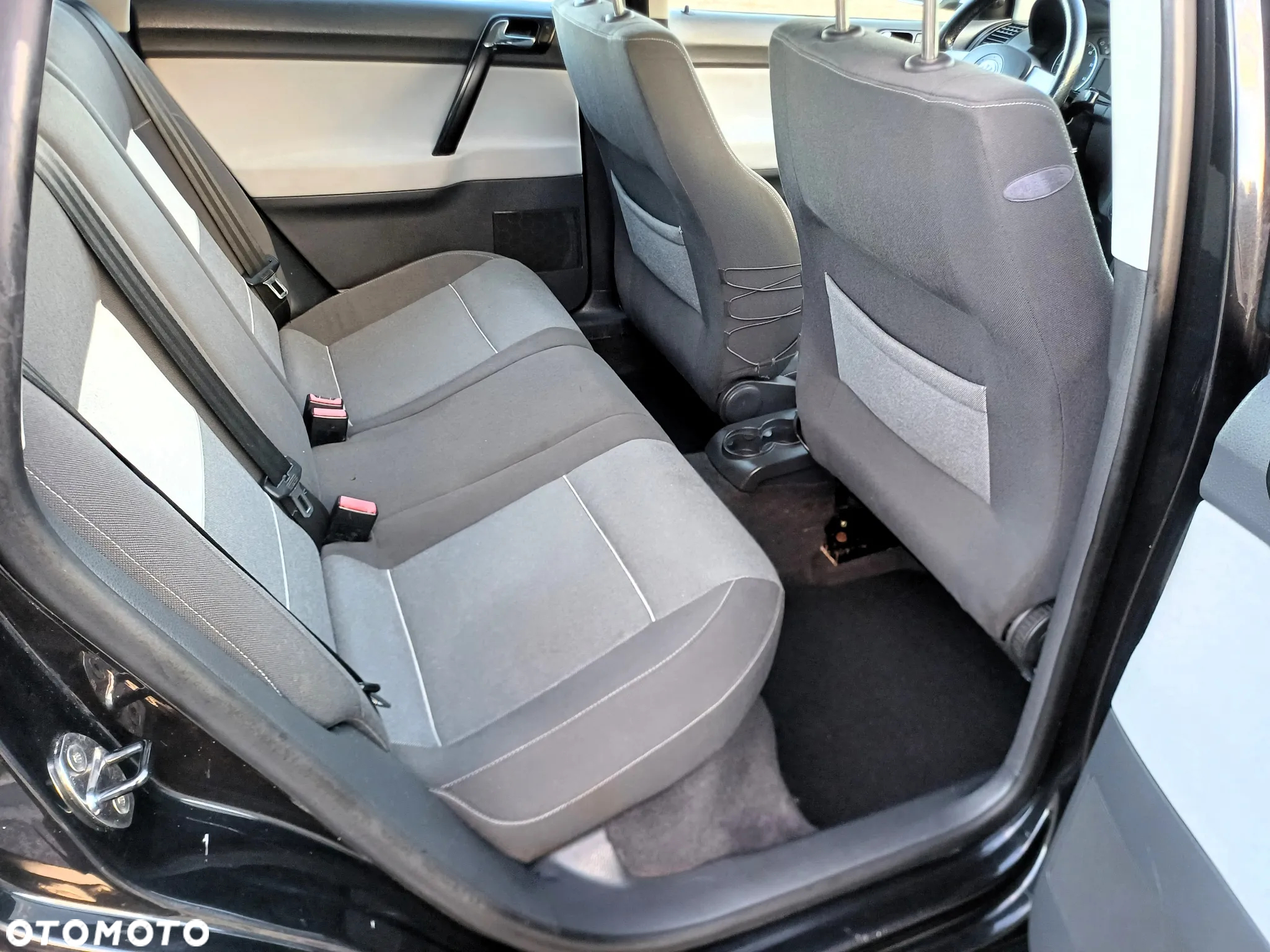 Volkswagen Polo Cross 1.2 12V - 31
