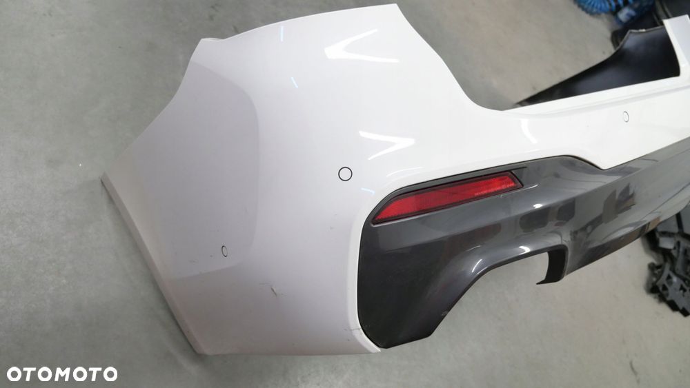 bmw 5 g31 zderzak tylny tył m-pakiet kompletny 6xpdc alpinweiss a300 - 4