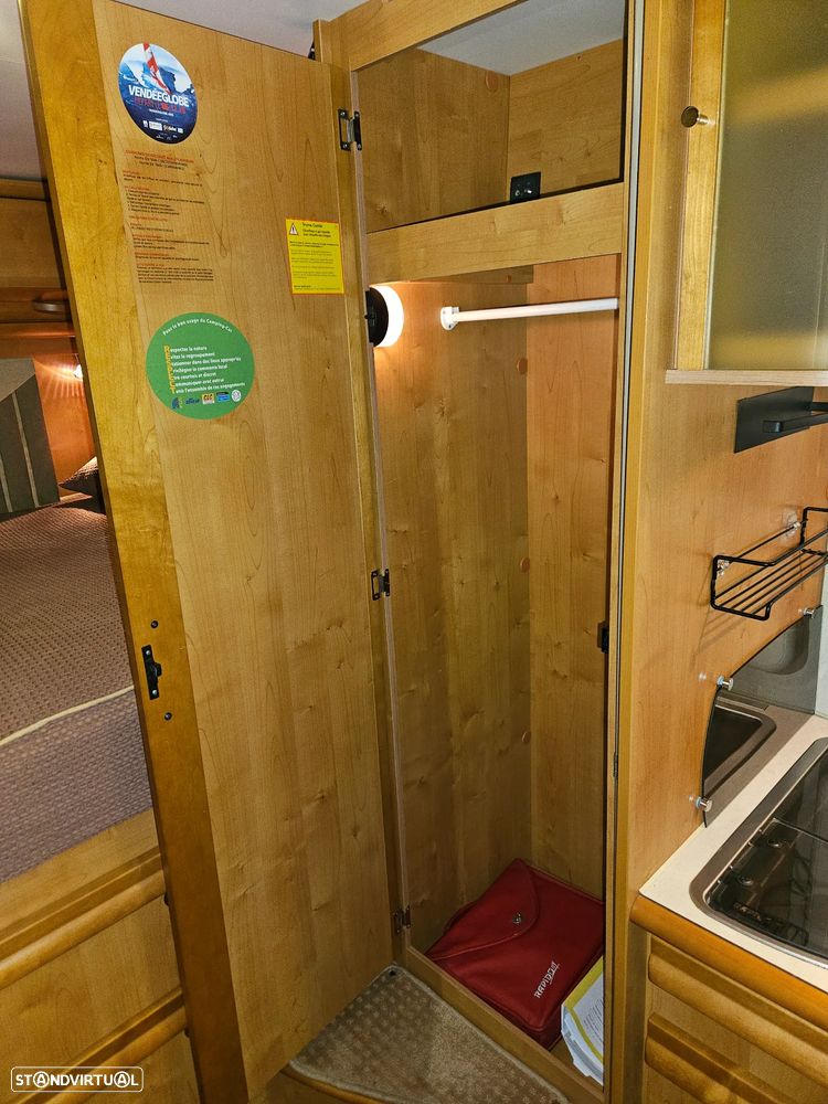 Rapido Le Randonneur 9083DF CHASSI AL-KO CAMA TRANSVERSAL + BASCULANTE - 51