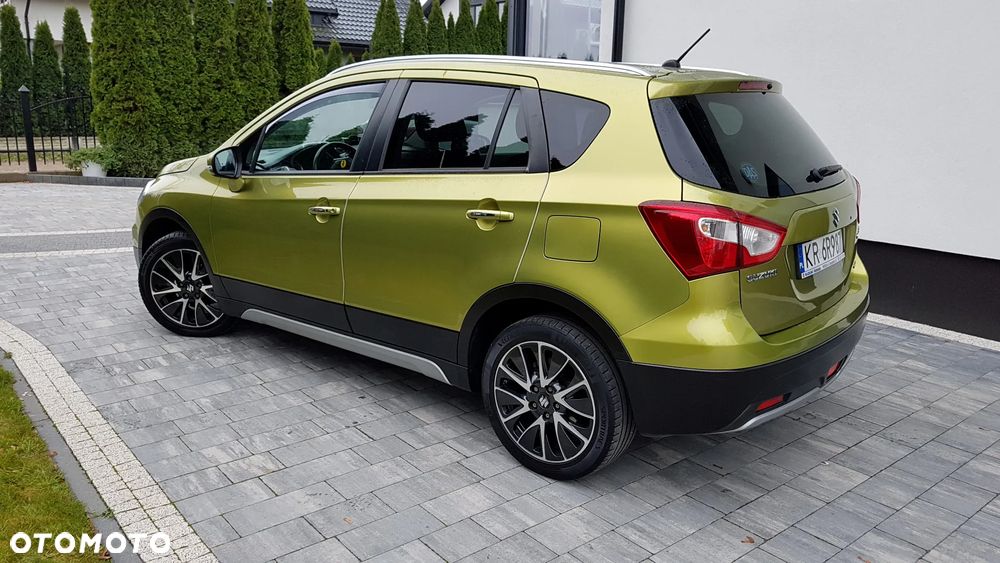 Suzuki SX4 S-Cross 1.6 Premium 4WD - 3