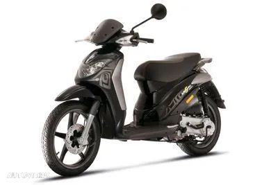 Dezmembram Piaggio Liberty S 50 125 2007 4T - 1