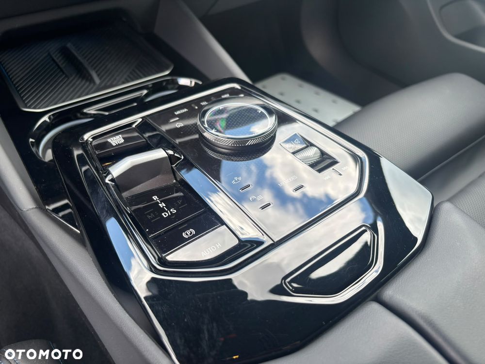 BMW Seria 5 - 17