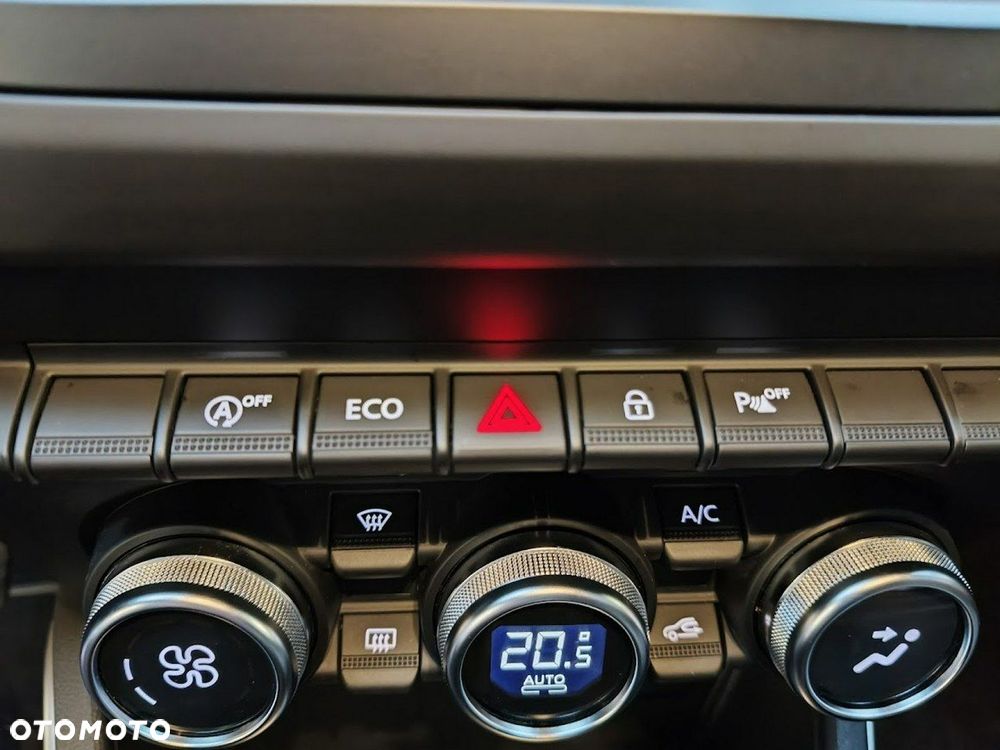 Dacia Duster 1.6 SCe Prestige - 26