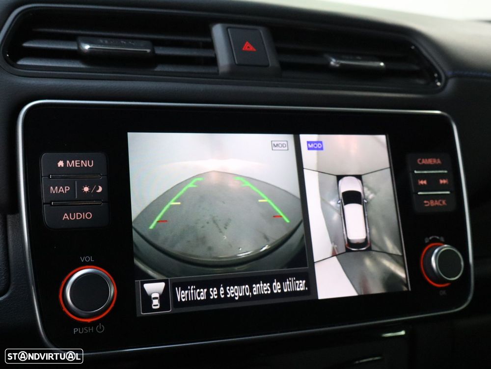 Nissan Leaf N-Connecta - 11