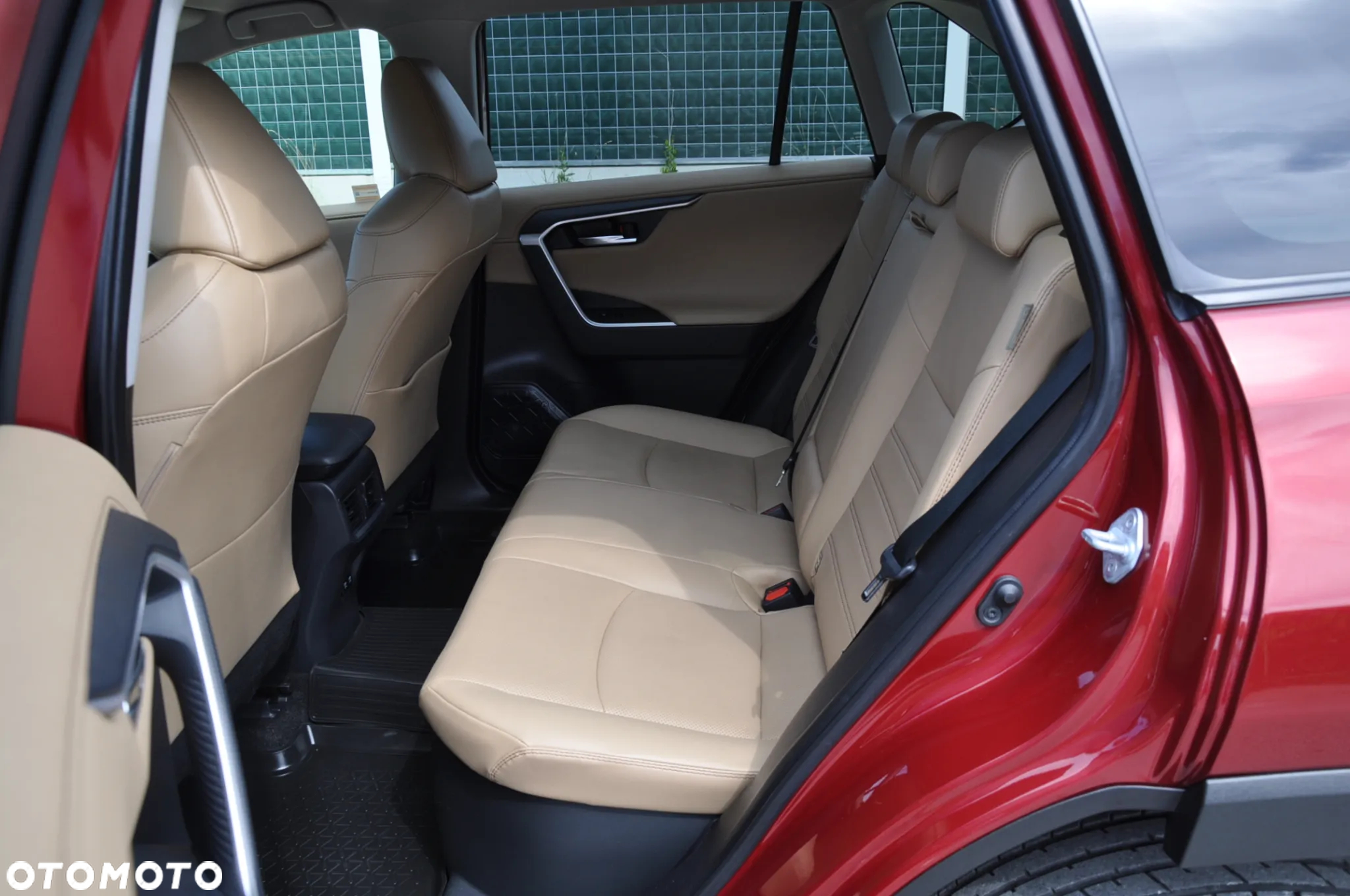 Toyota RAV4 2.5 Hybrid Executive 4x4 - 34