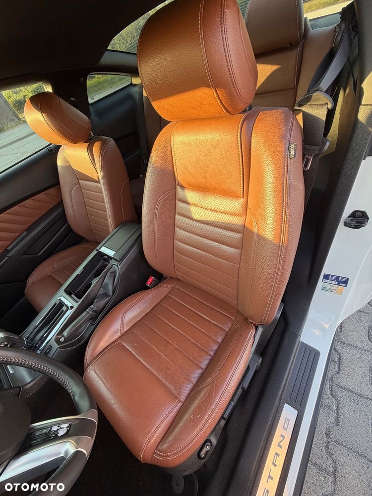 Ford Mustang 3.7 V6 Premium - 9