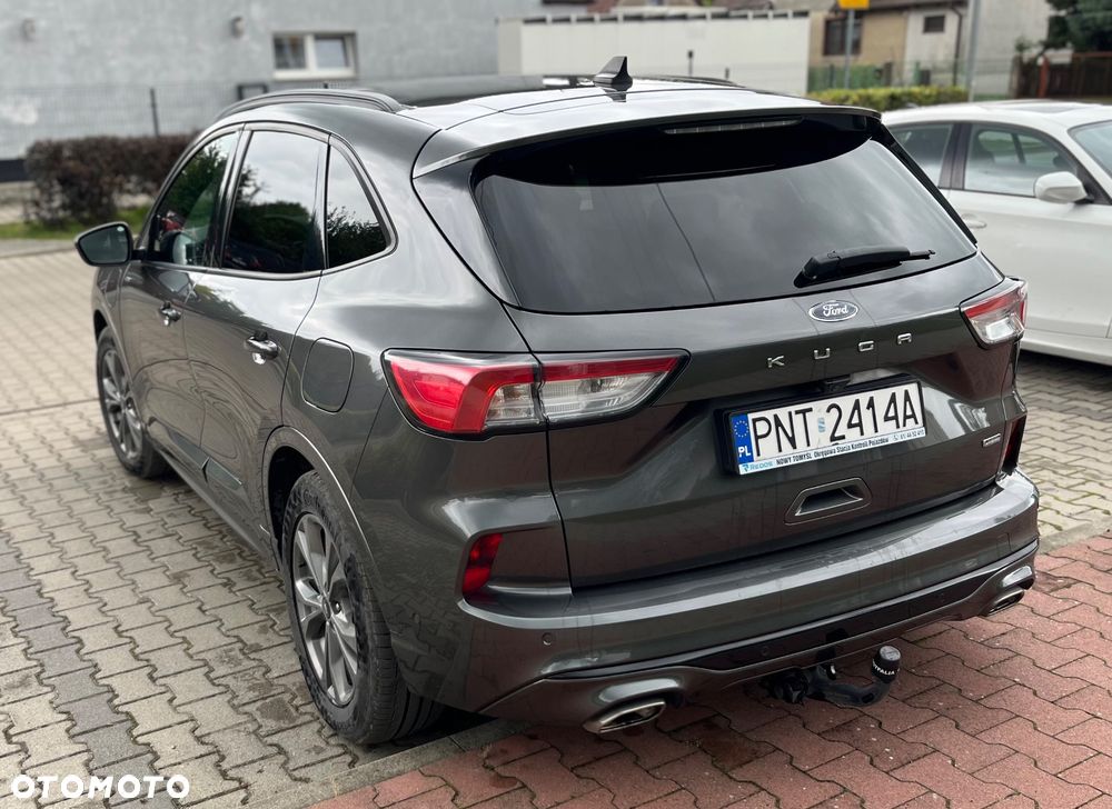 Ford Kuga 2.5P PHEV FWD ST-Line X - 13
