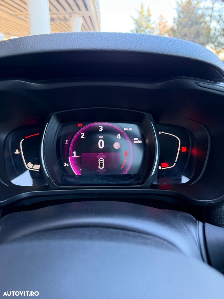 Renault Kadjar BLUE dCi Intens - 10