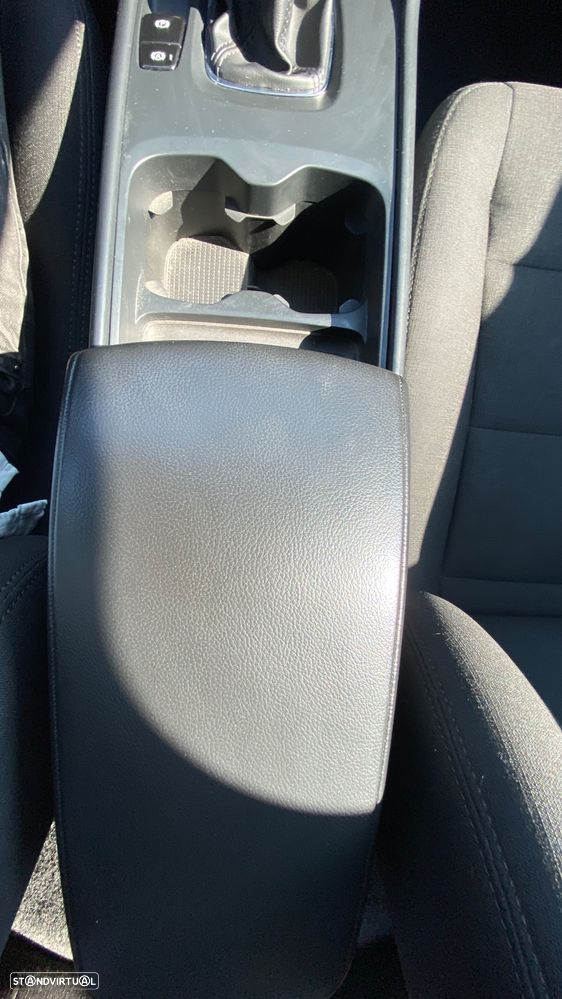 Volvo XC 40 1.5 T2 Momentum Plus - 47