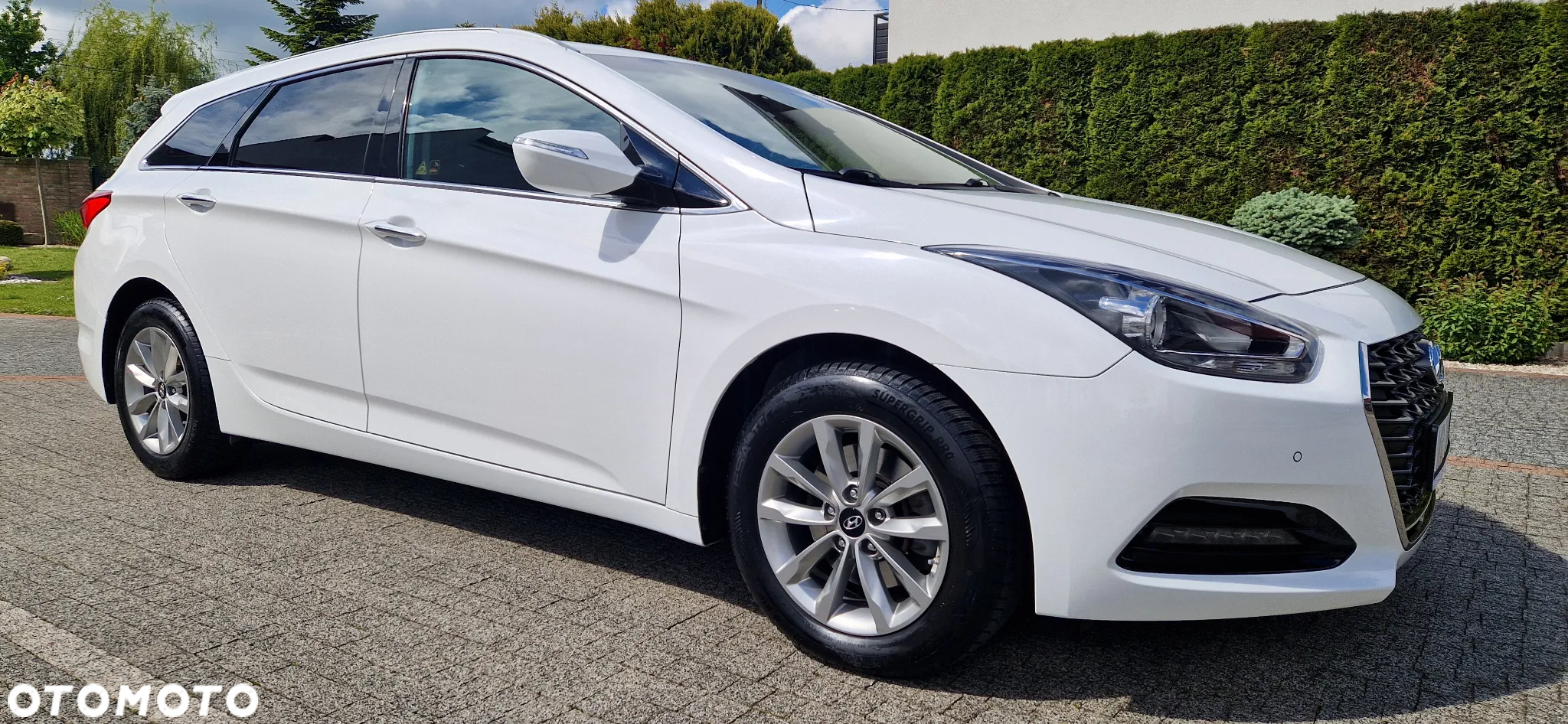Hyundai i40 1.6 CRDi Premium DCT - 2