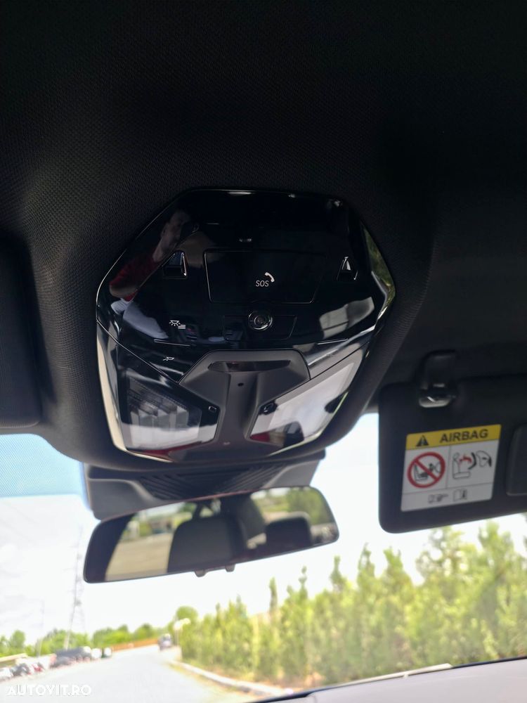 BMW Seria 5 520i AT MHEV - 39