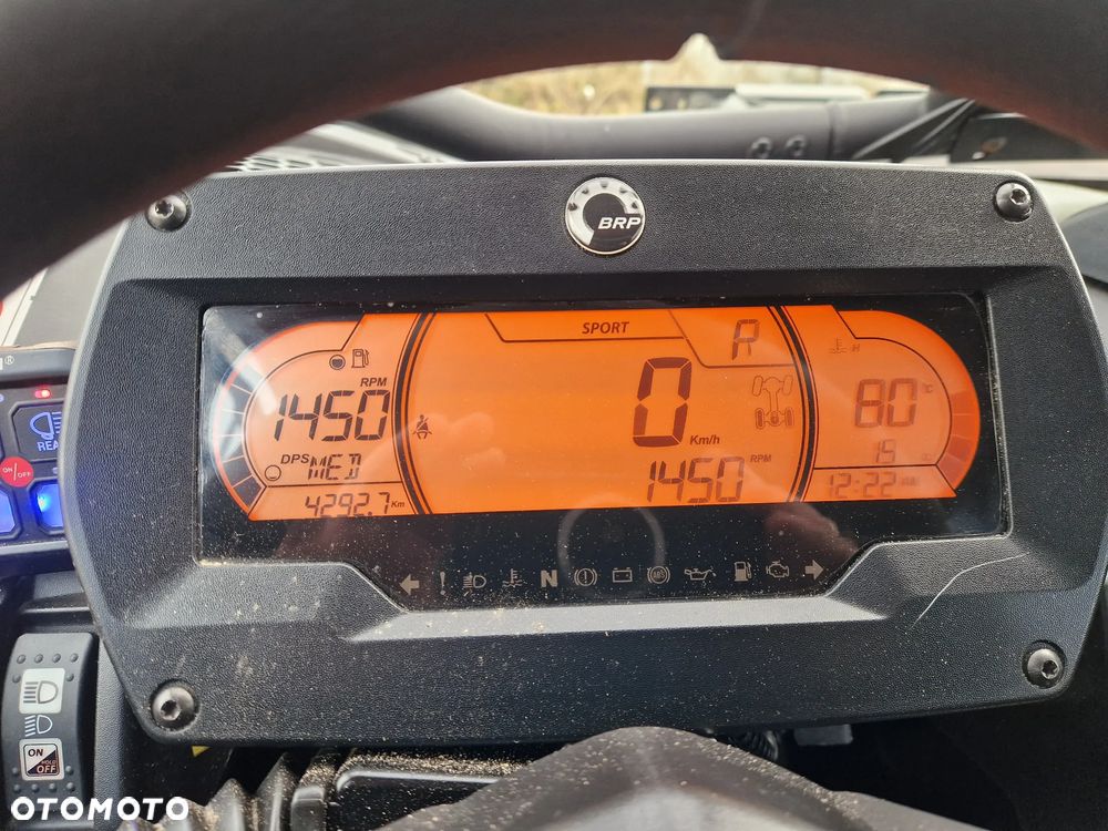 Can-Am Maverick - 26