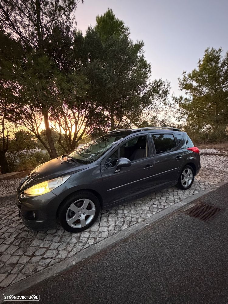 Peugeot 207 SW 1.6 HDi Premium - 10
