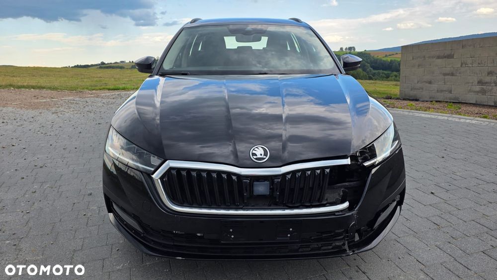 Skoda Octavia 2.0 TDI DSG Ambition - 2