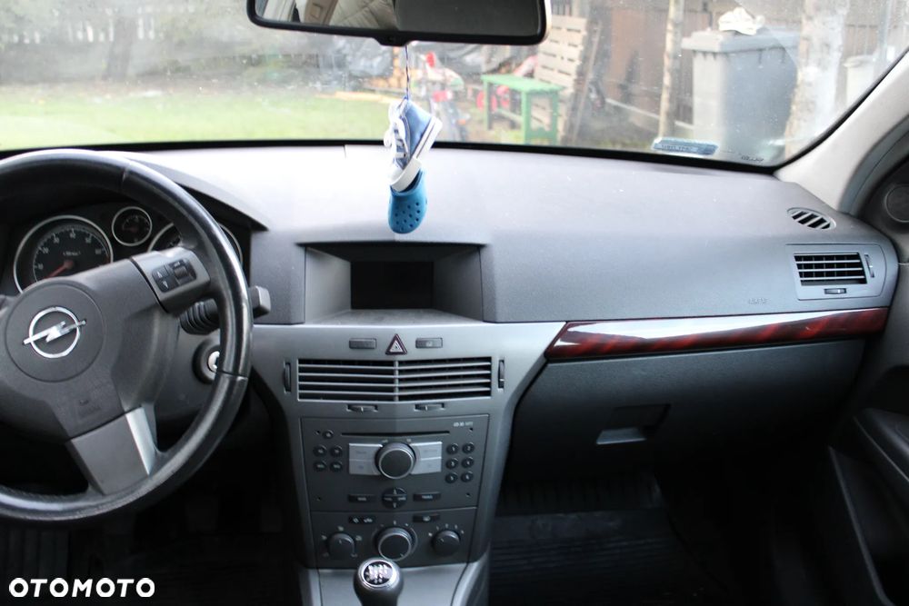 Opel Astra III 1.4 Elegance - 4