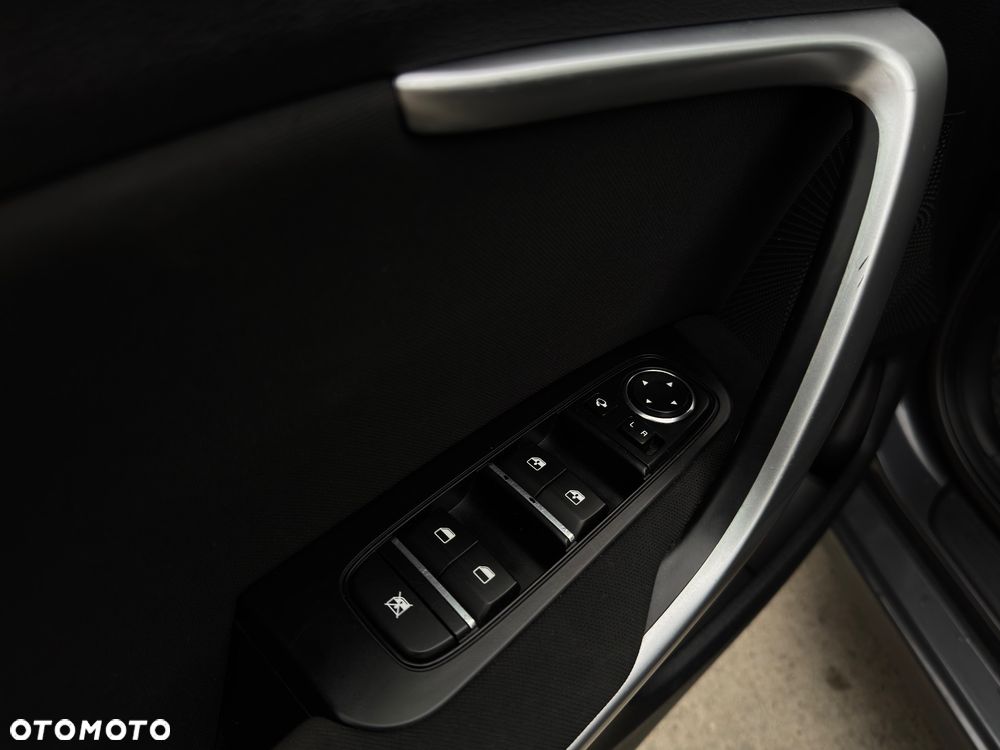 Kia Ceed 1.0 T-GDI L Business Line - 11