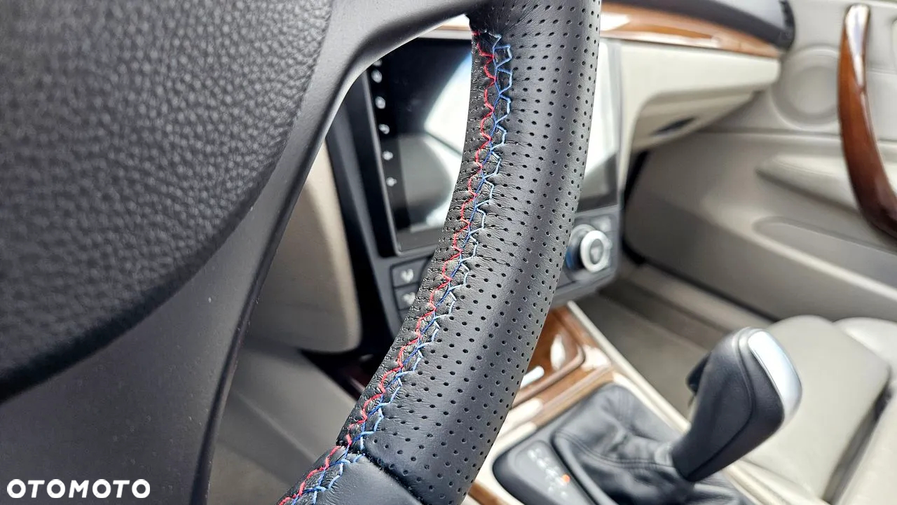 BMW Seria 1 120d DPF Edition Sport - 15