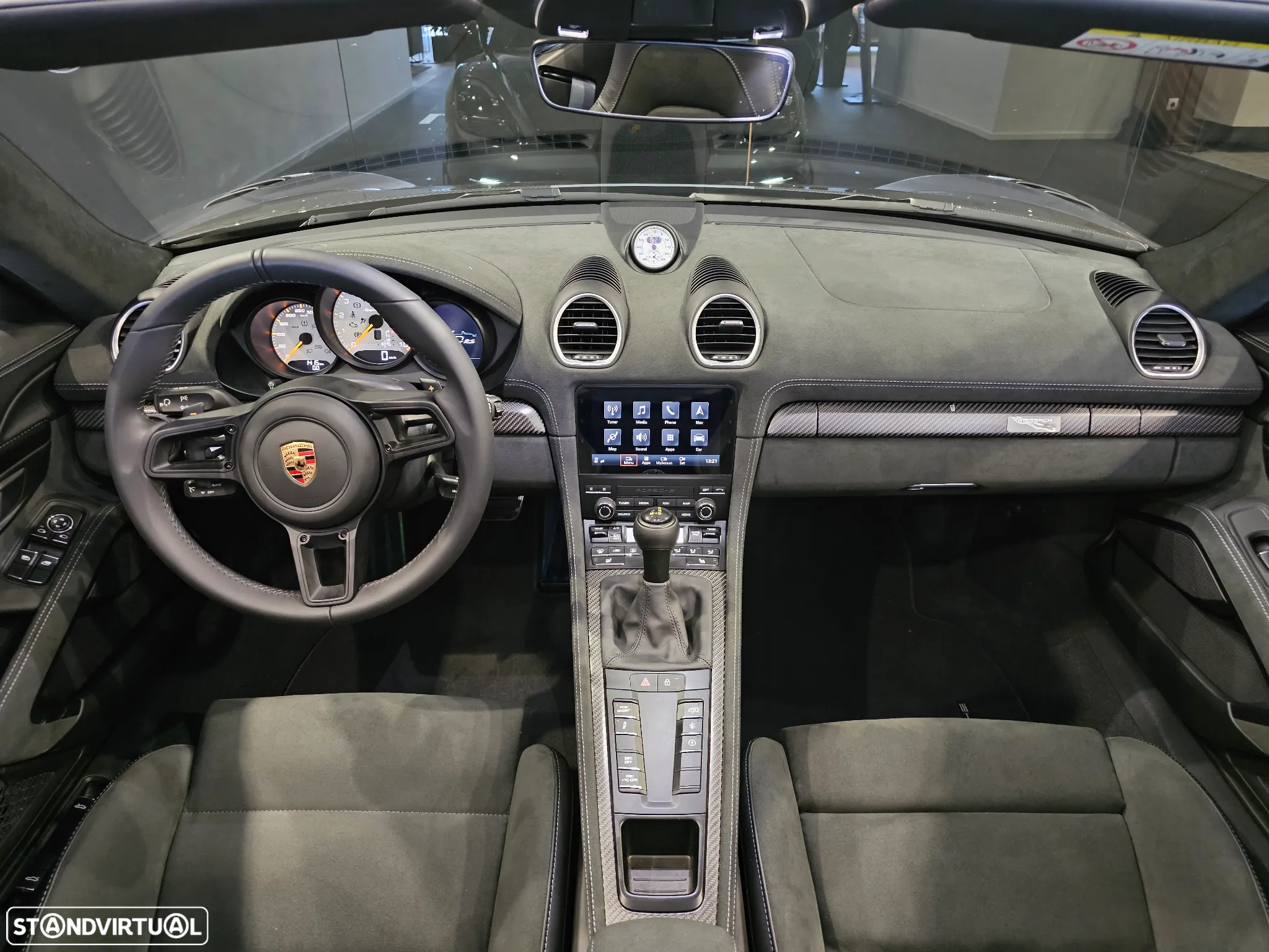 Porsche 718 Spyder - 20