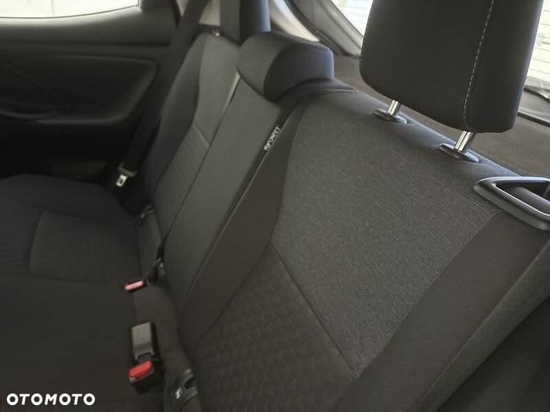 Toyota Yaris Hybrid 1.5 Comfort - 19