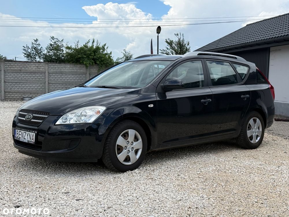 Kia Ceed 1.6 L - 26