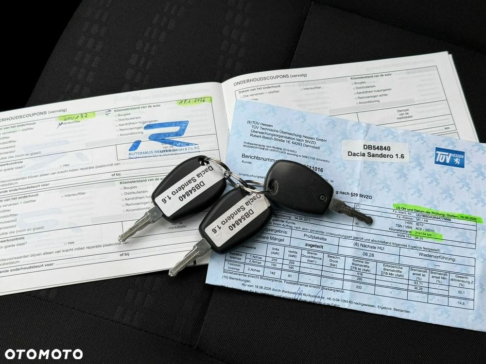 Dacia Sandero Stepway 1.6 - 14