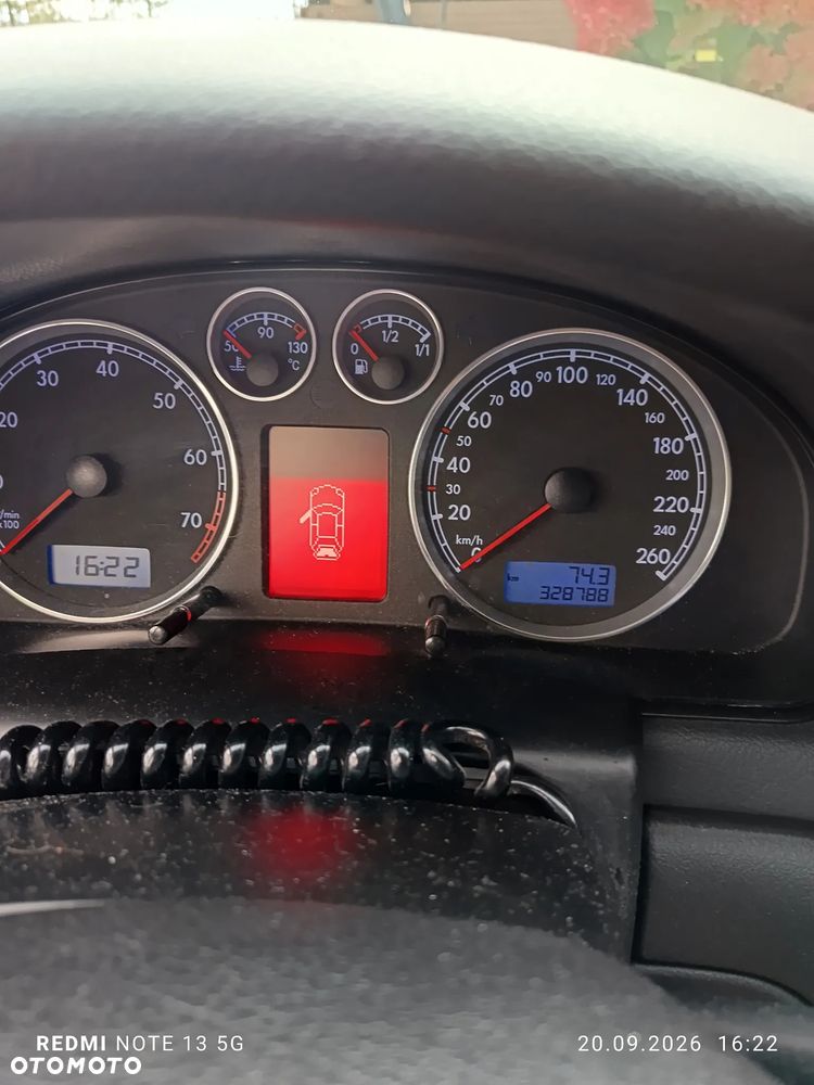 Volkswagen Passat 1.8T Comfortline - 15
