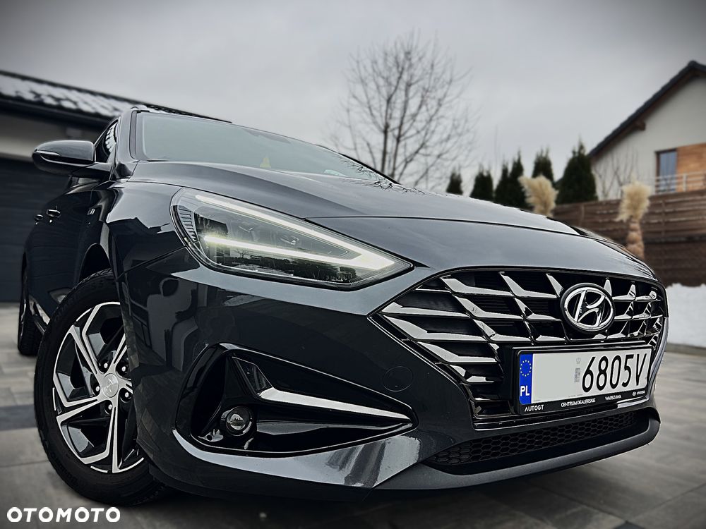 Hyundai i30 1.5 T-GDI 48V-Hybrid DCT Prime - 2