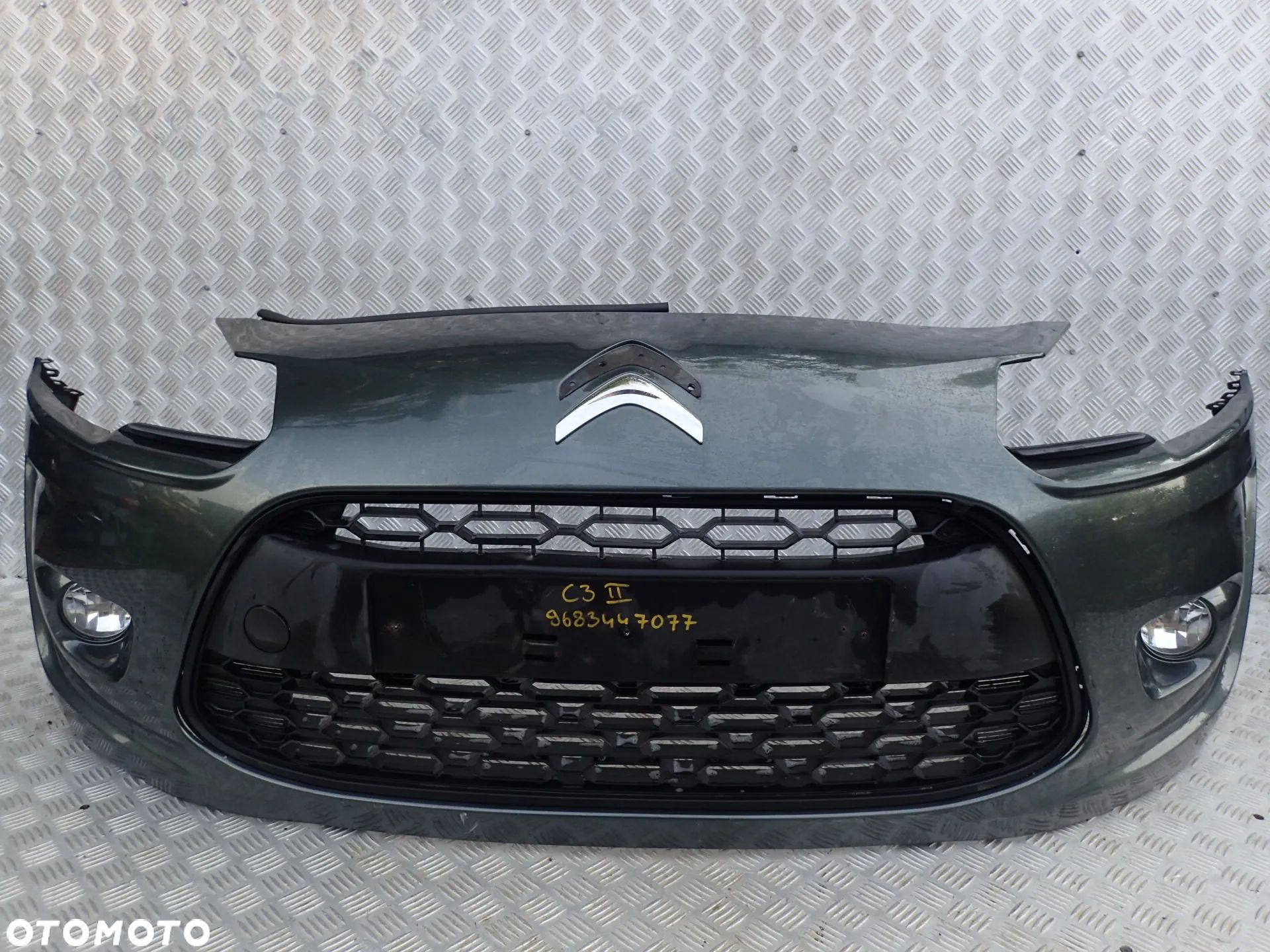 ZDERZAK PRZÓD CITROEN C3 II ZIELONY - 1