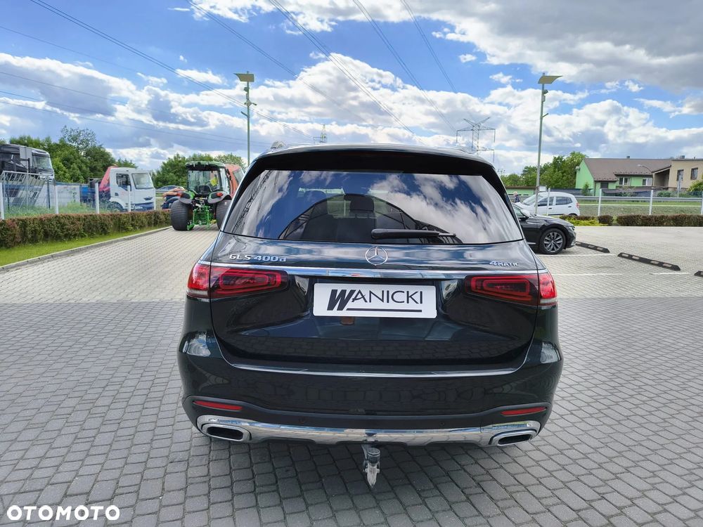 Mercedes-Benz GLS - 10