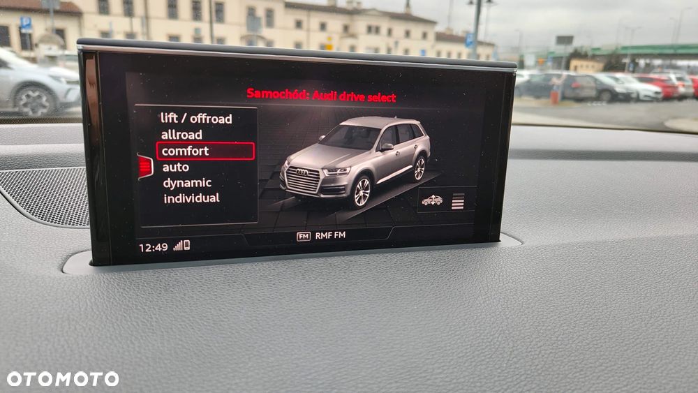 Audi Q7 - 19
