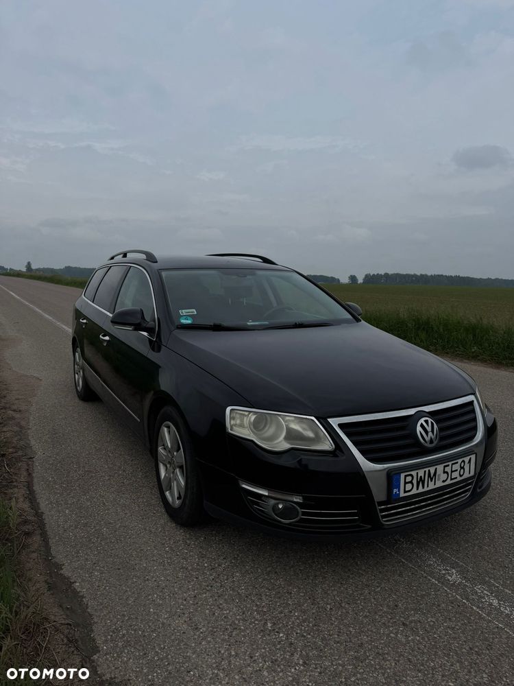 Volkswagen Passat - 2
