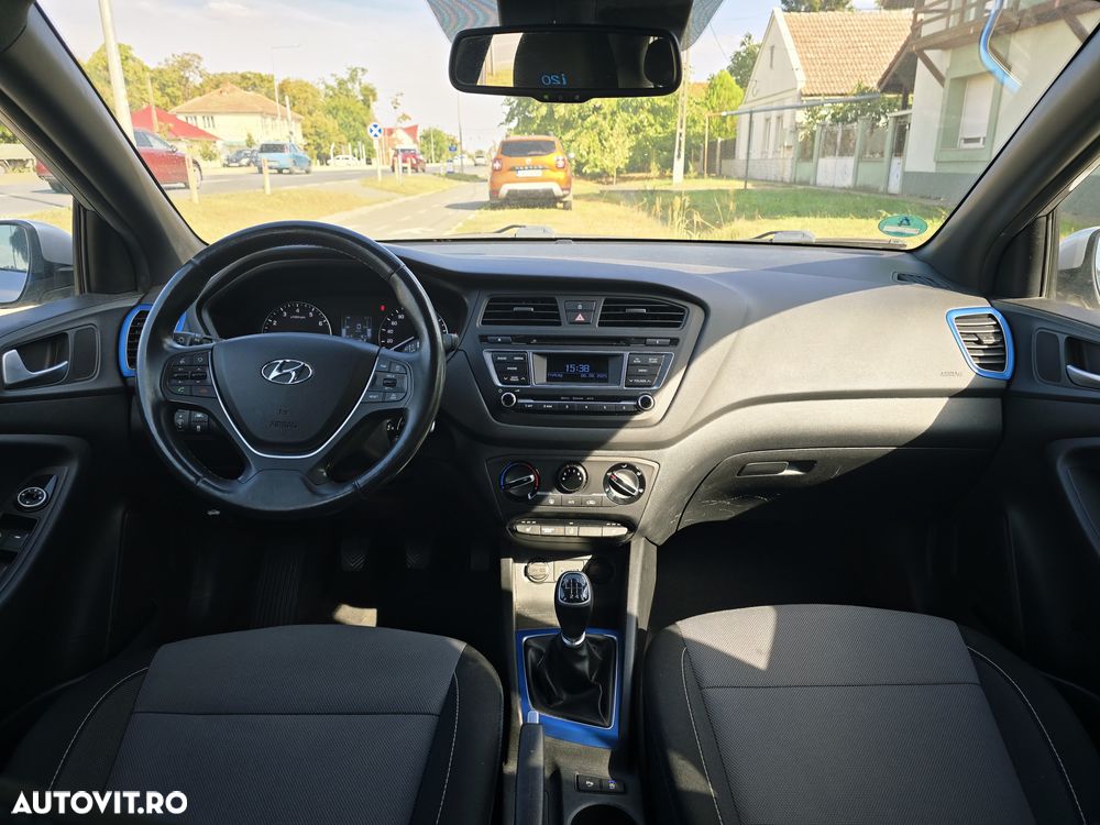 Hyundai i20 blue 1.0 T-GDI Active Passion - 4