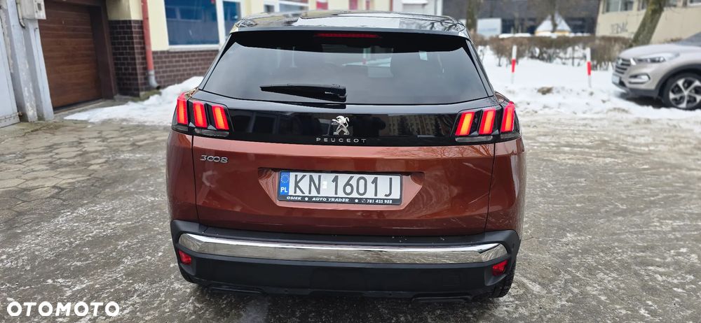 Peugeot 3008 1.5 BlueHDi Active S&S EAT8 - 14