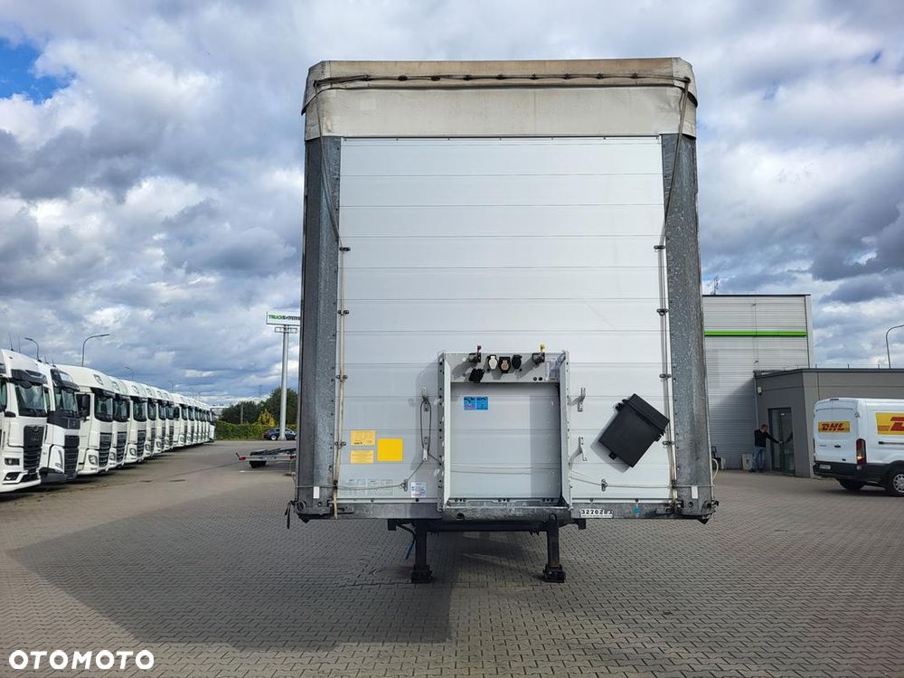 Schmitz Cargobull SCB S3T - 2