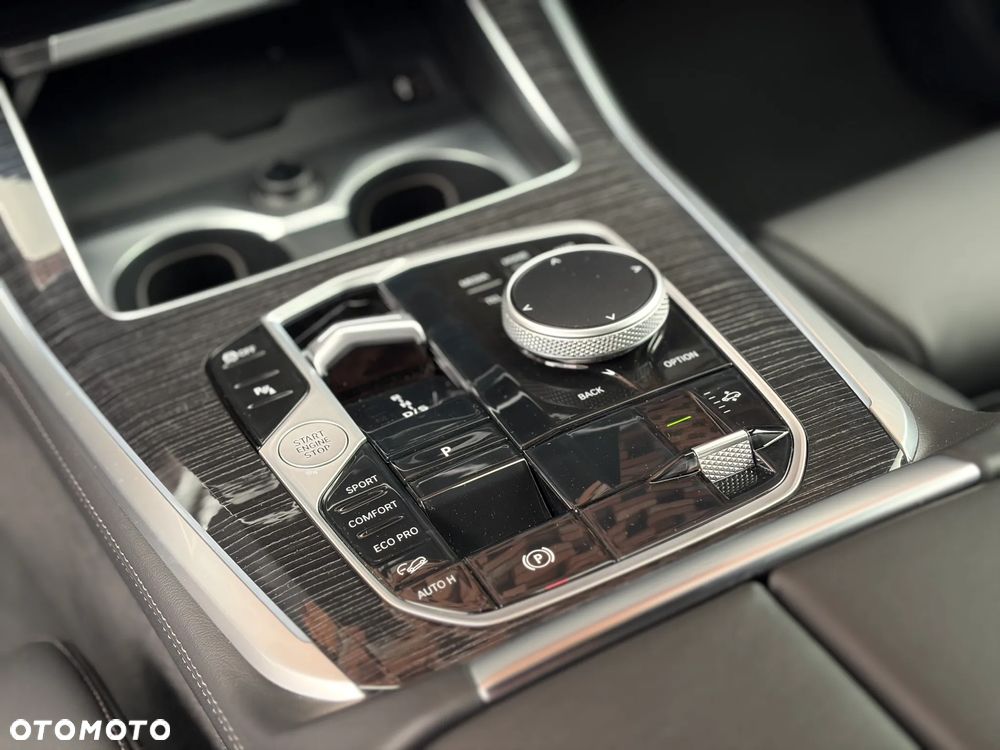 BMW X5 xDrive30d mHEV M Sport sport - 23