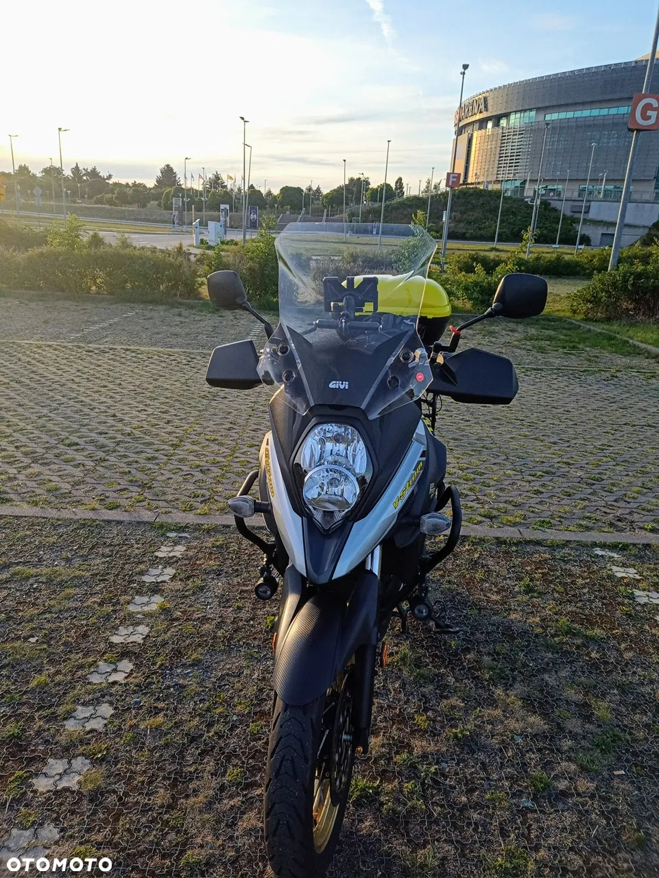Suzuki DL - 9