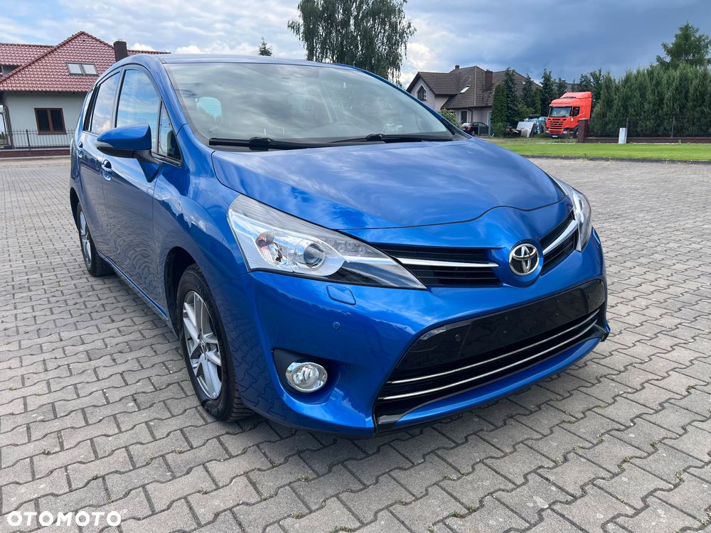 Toyota Verso 1.8 Sol plus NAVI - 17