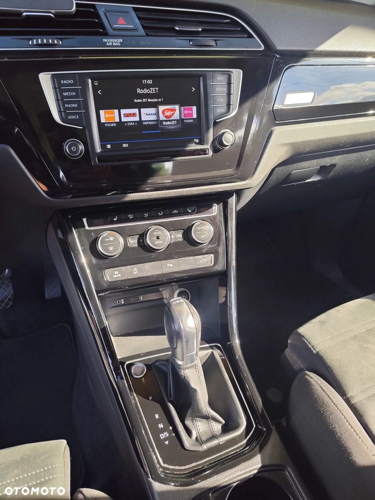Volkswagen Touran 1.8 TSI BMT Highline DSG - 20