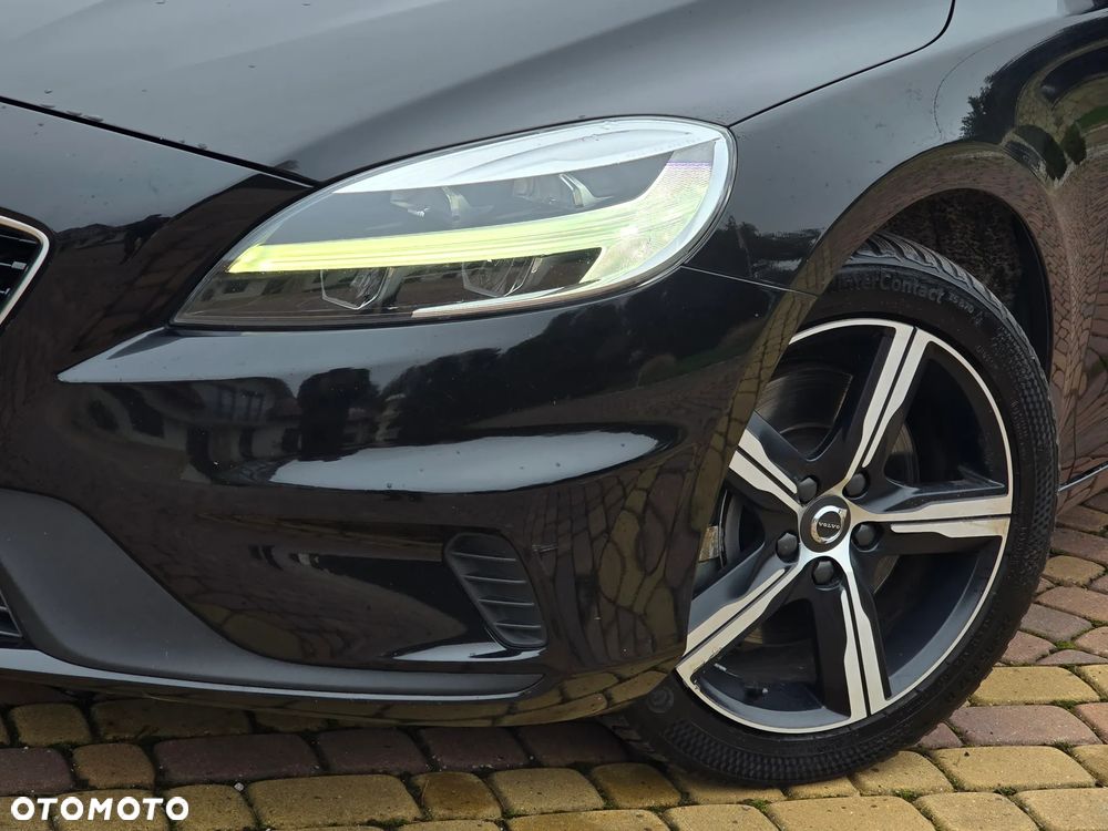 Volvo V40 T4 Drive-E R-Design Momentum - 25