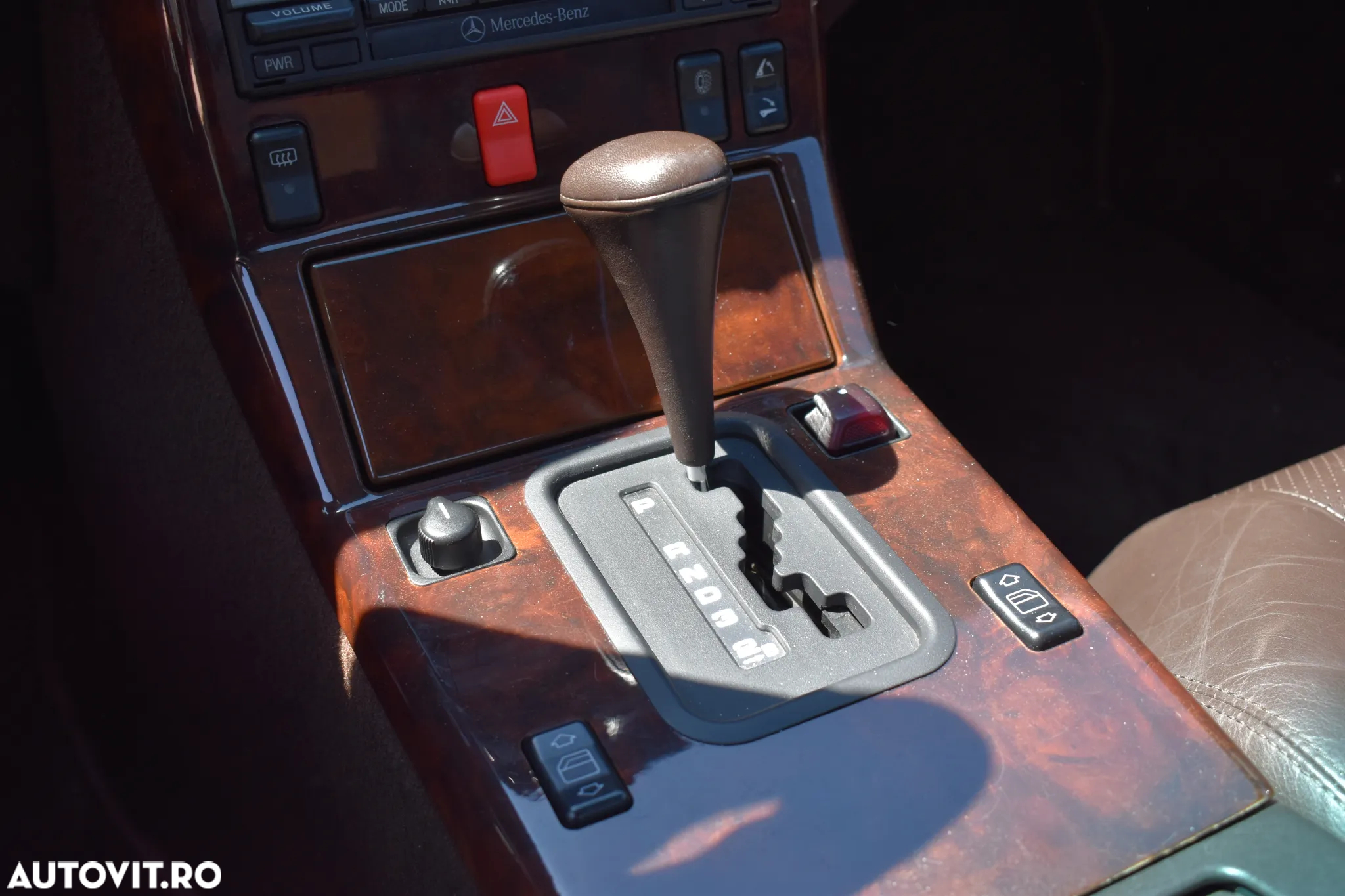 Mercedes-Benz SL - 13